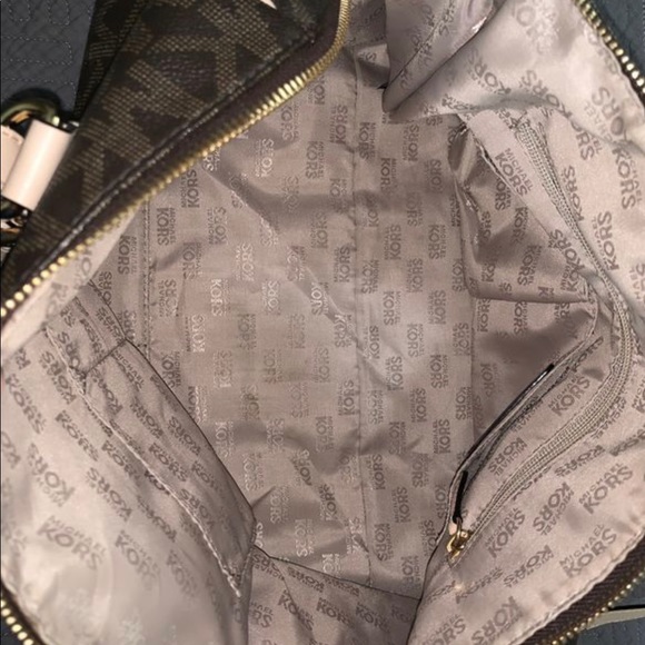 Micheal kors medium Grayson - Picture 3 of 4